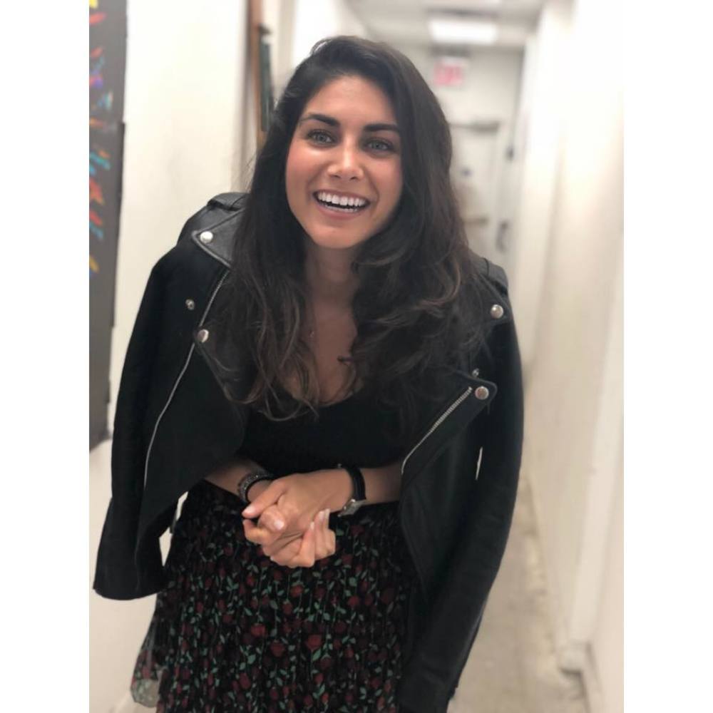 Meet your Posher, Joelle